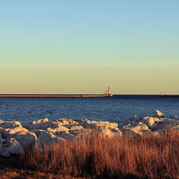 Brilliant Stud Earrings 215 - View 3